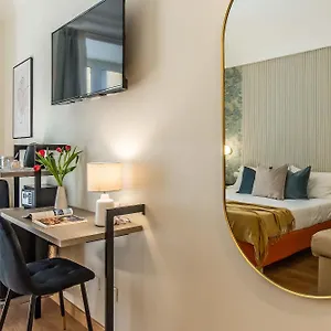 Pensionat 94rooms Vatican Guest House- Scipioni Rom